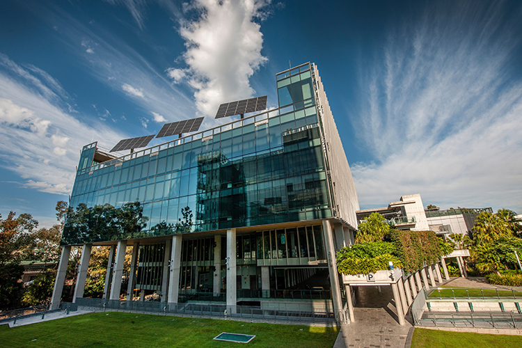 Qut Institute For Future Environments Centre For Clean Energy 